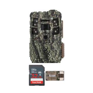 Browning Defender Pro Scout MAX Trail Camera w/ 32 GB Memory Card and Card Reader